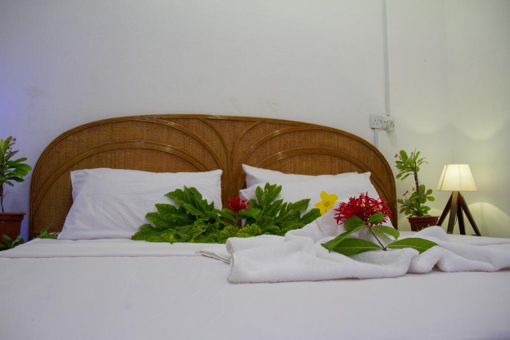 Alvi Star Inn Thulhaadhoo Quarto foto